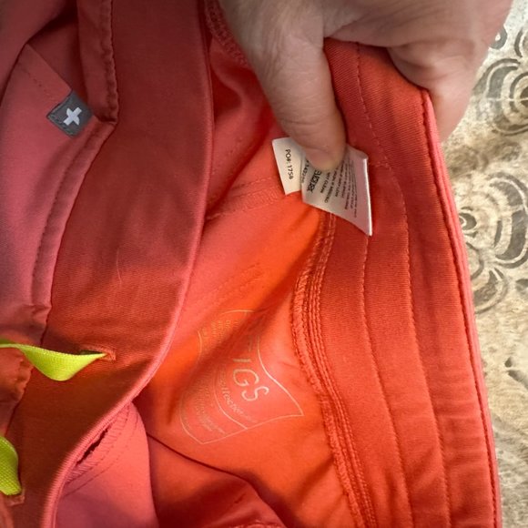 Figs zamora scrubs pants xsp hot coral - Picture 2 of 2